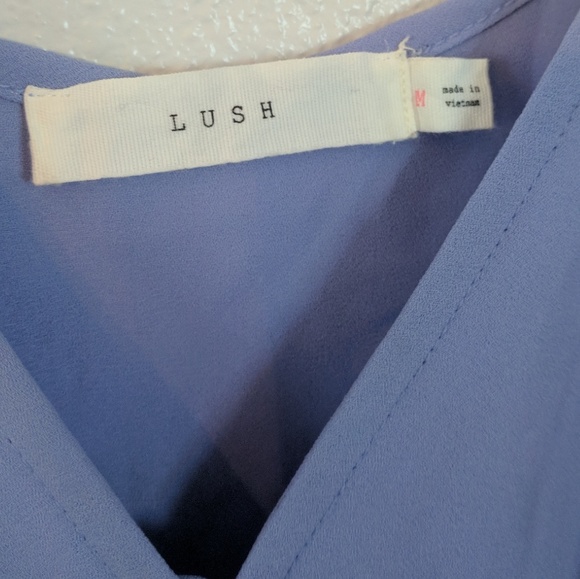 Top - Picture 2 of 2